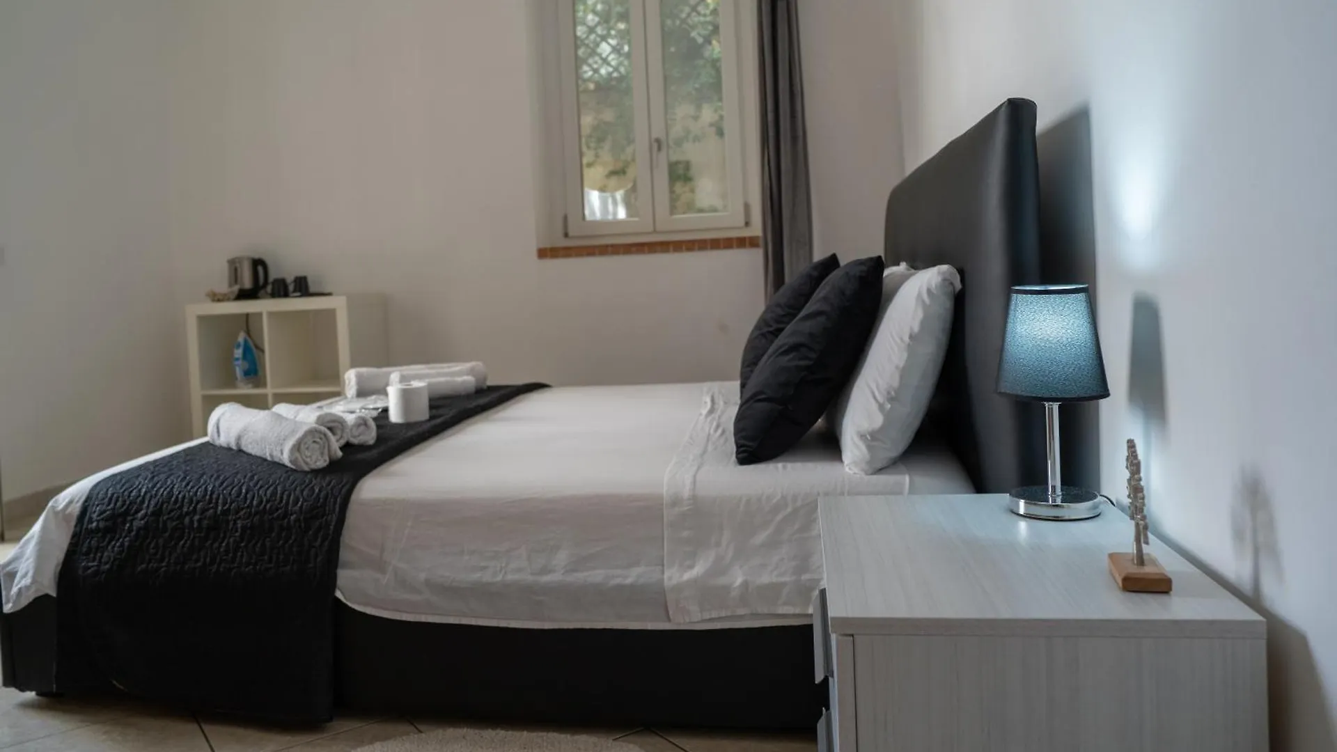Bed and Breakfast Whitehouse Lecce Bed & Breakfast