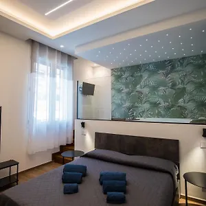  Affittacamere Maison La Lumia Italia