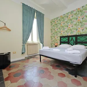  Bed & Breakfast Colosseo Kokedama Italia